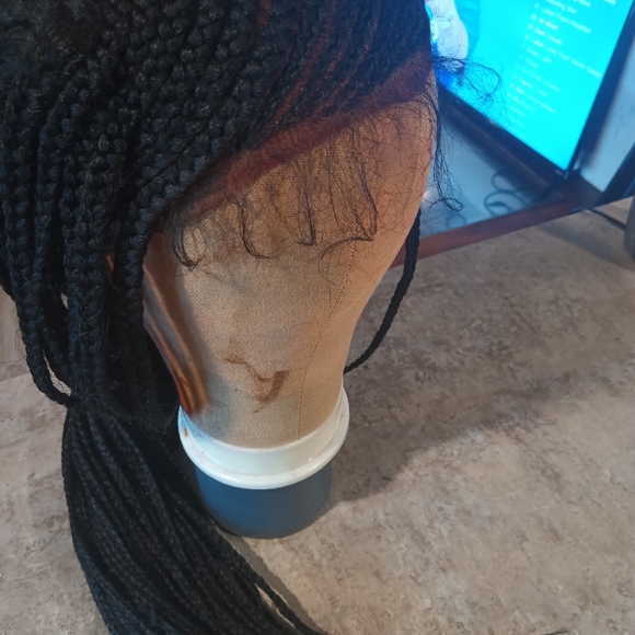 Wig - Picture 2 of 5